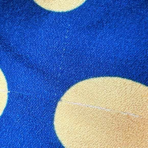 ModCloth sleeveless tank with neck bow. Size S. Navy with pop art yellow daisy - Picture 12 of 14